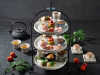 12/1～【平日：季節のアフタヌーンティー】九州各地の煎茶やロンネフェルトの紅茶、季節の和菓子やフルーツタルト他