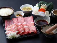 【公式最安値】ランチ店長オススメ！「ランチまんぷくコース」＋先付＋野菜の盛り合わせ＋A5松阪牛80g＋選べるお肉2種類各40g＋ご飯＋デザート＋1ドリンク付！4,000円 ⇒ 2,800円（税込）（※10/25日まで期間限定1,200円割引）