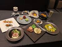 【16:30/17:00予約限定特典付】Christmas Special FILET MIGNON Course
