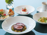 【MENU MAISON】5 Course Menu (Canapé, appetizer, main dish, dessert) (12/24, 25, 31)