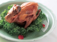 乳鳩の丸揚げ１羽２名様相当