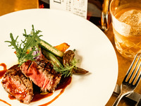 【TS】【和牛×山崎Limited Edition】和牛の限定コース 全5皿＋乾杯酒に白州ハイボールと限定editionの山崎or響の2杯付き！